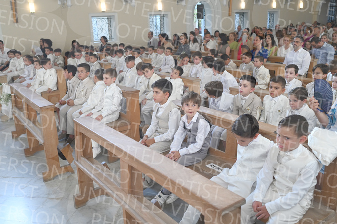 Holy-Communion_1699
