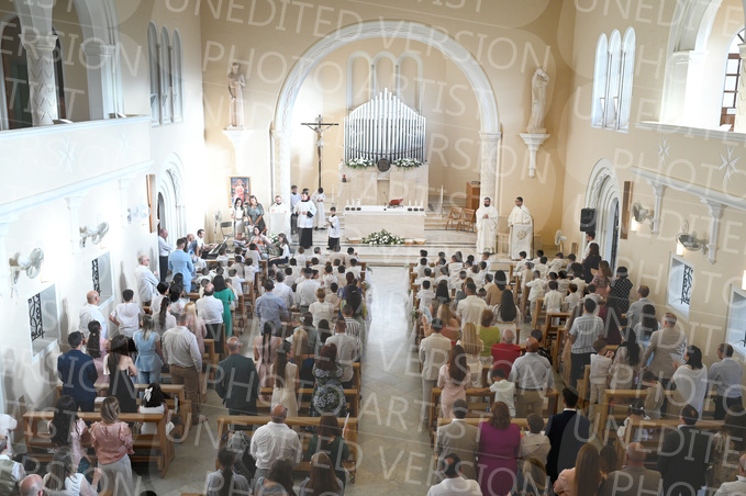 Holy-Communion_1703-1