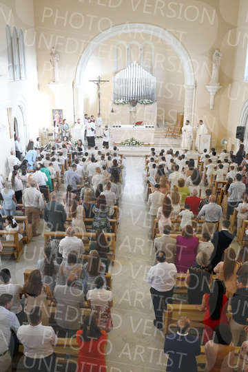 Holy-Communion_1705