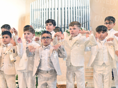 Holy-Communion_1735