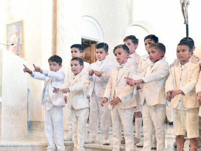 Holy-Communion_1743-1