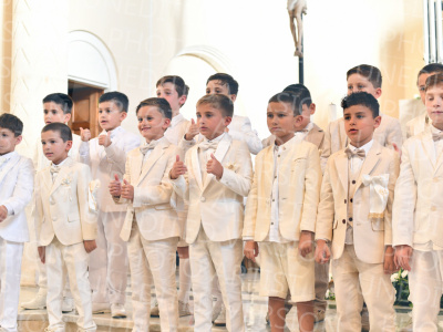 Holy-Communion_1747-1