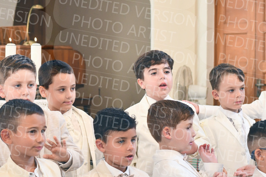 Holy-Communion_1805