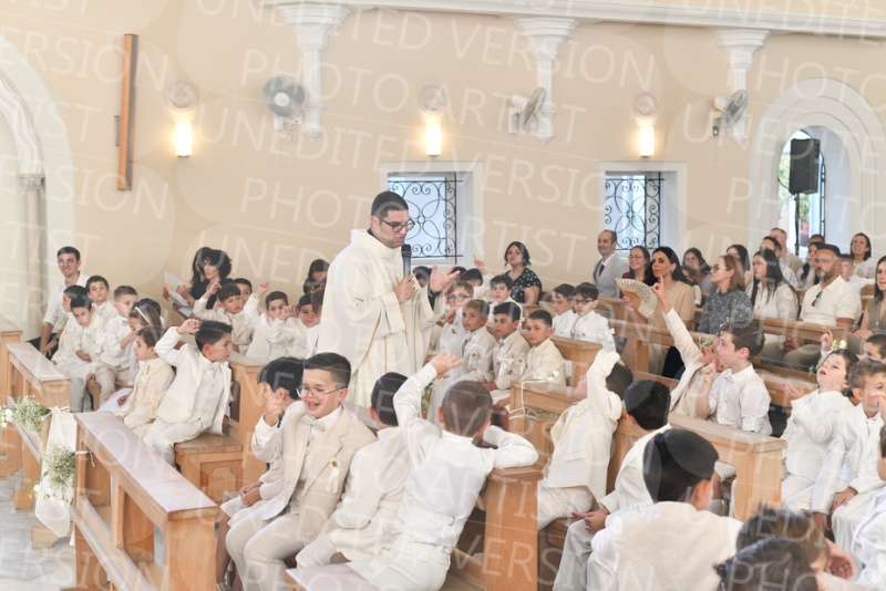 Holy-Communion_1815