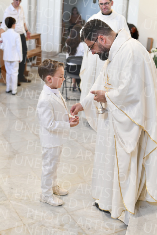 Holy-Communion_1993