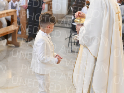 Holy-Communion_2000-1