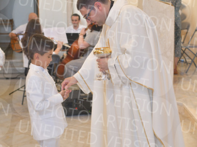 Holy-Communion_2001-1