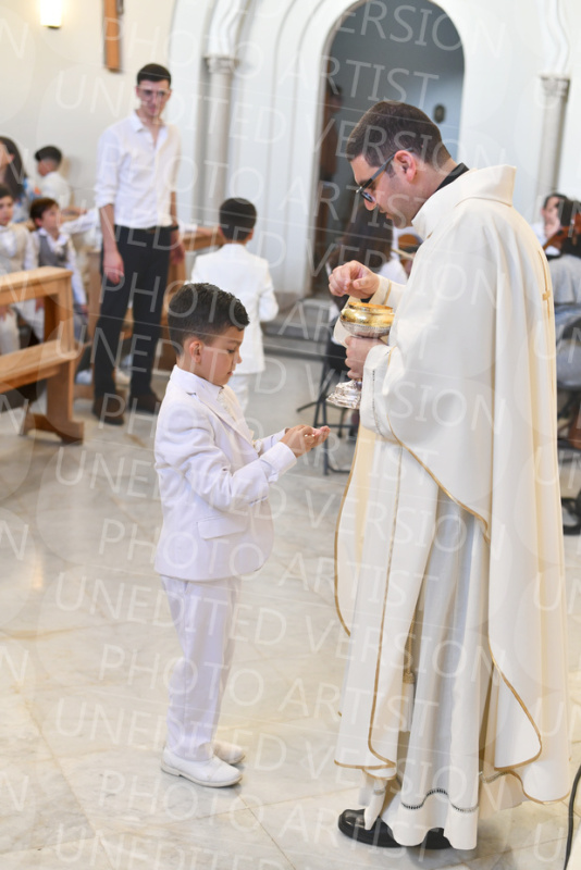 Holy-Communion_2008-1