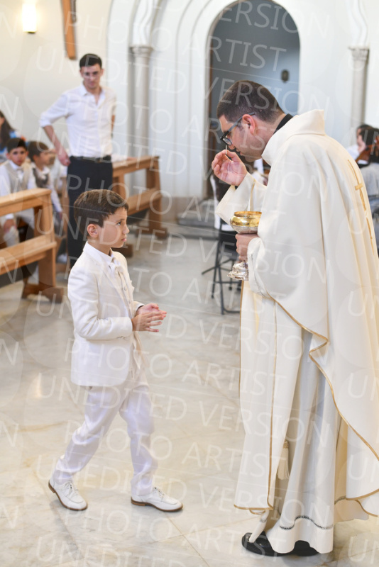Holy-Communion_2010-1