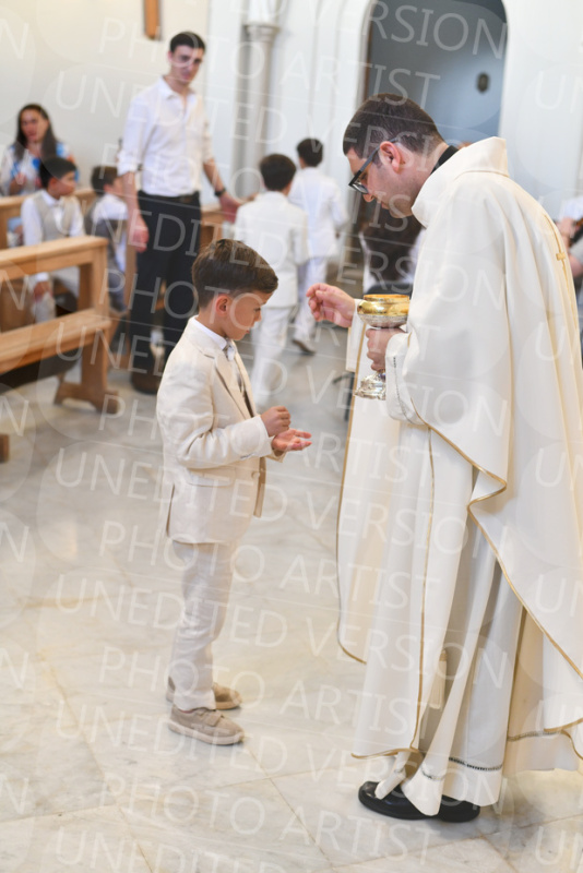 Holy-Communion_2021