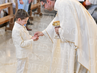 Holy-Communion_2043-1