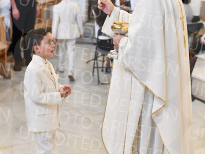 Holy-Communion_2058-1