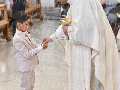 Holy-Communion_2068-1
