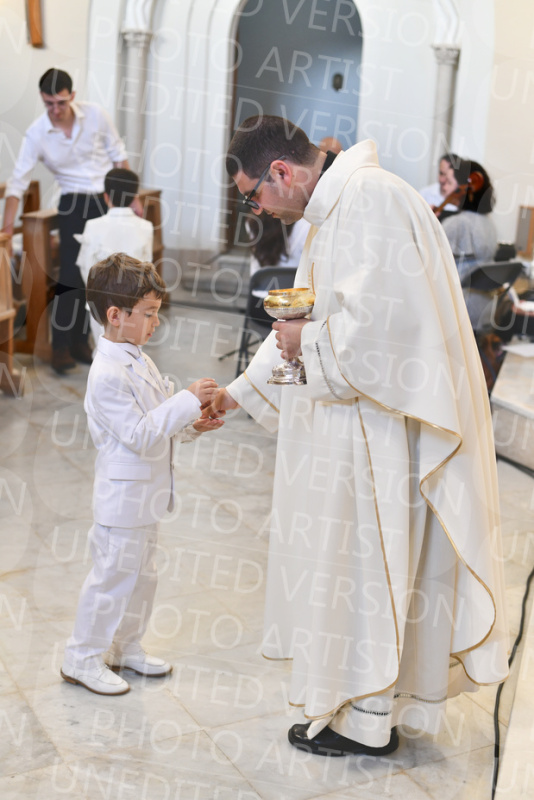 Holy-Communion_2089-1