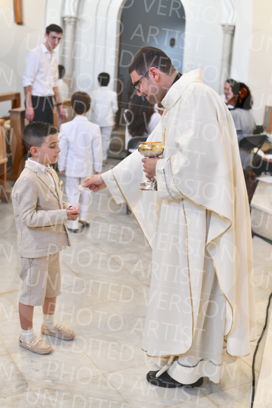 Holy-Communion_2093-1