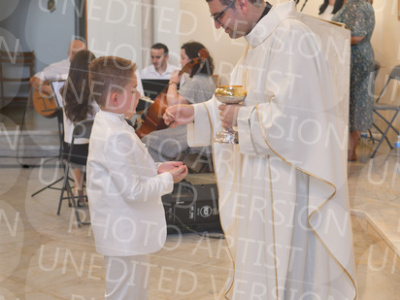 Holy-Communion_2114-1