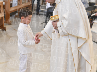 Holy-Communion_2124-1