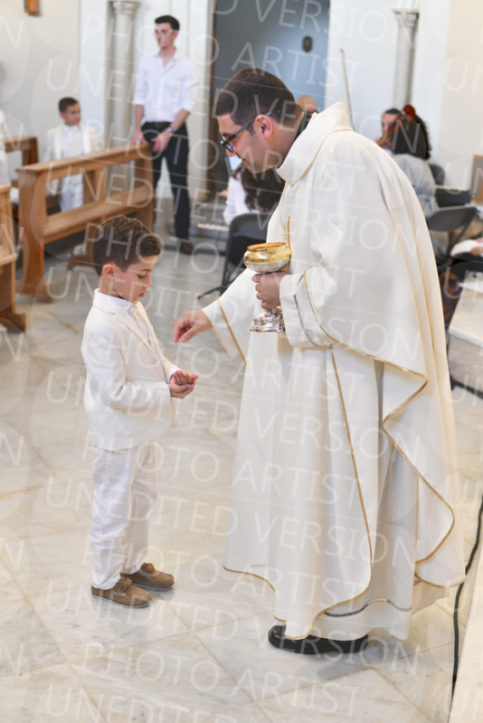 Holy-Communion_2125