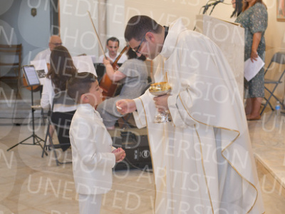 Holy-Communion_2127-1