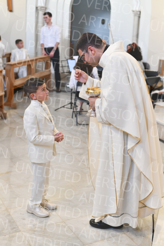 Holy-Communion_2129-1