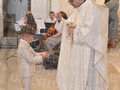Holy-Communion_2132-1