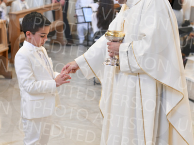 Holy-Communion_2140-1