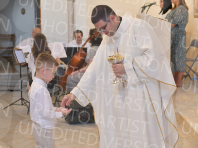Holy-Communion_2142-1