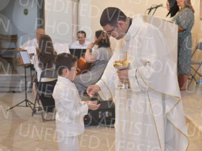 Holy-Communion_2156-1