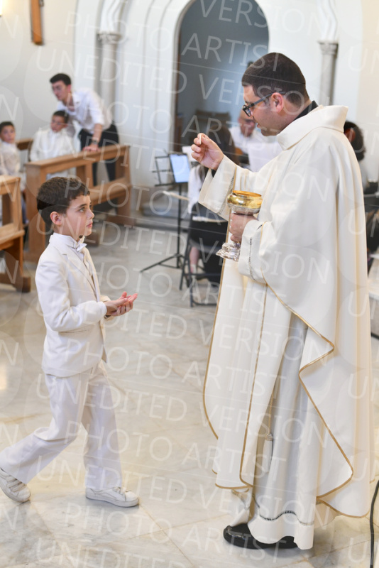 Holy-Communion_2162-1