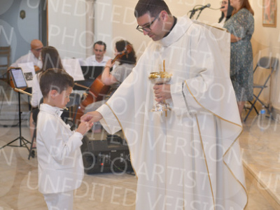 Holy-Communion_2167-1