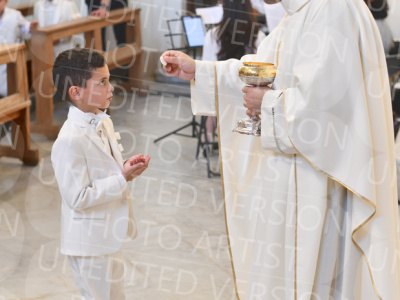 Holy-Communion_2169-1