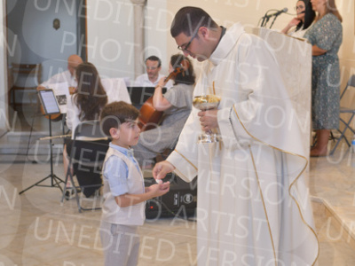 Holy-Communion_2172-1