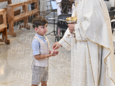 Holy-Communion_2175-1