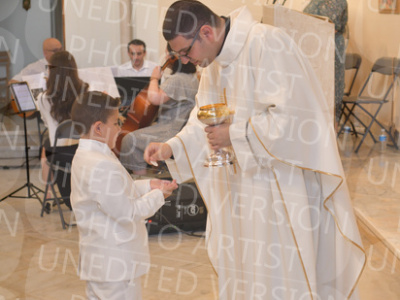 Holy-Communion_2187-1