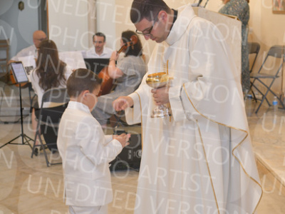 Holy-Communion_2189-1