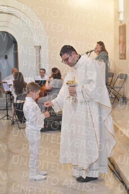 Holy-Communion_2193-1