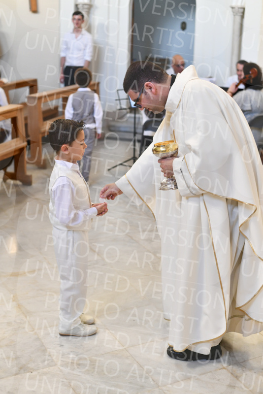 Holy-Communion_2213-1