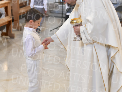 Holy-Communion_2214-1