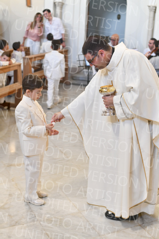 Holy-Communion_2231