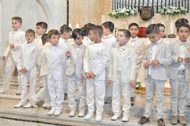Holy-Communion_2244