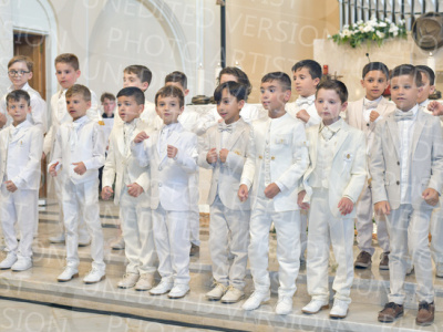 Holy-Communion_2247-1