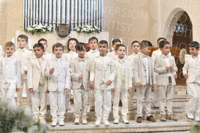 Holy-Communion_2248-1