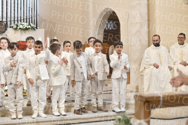 Holy-Communion_2261