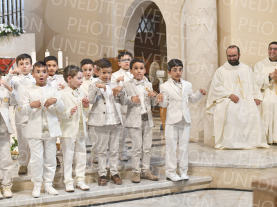 Holy-Communion_2263-1