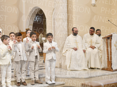 Holy-Communion_2267-1