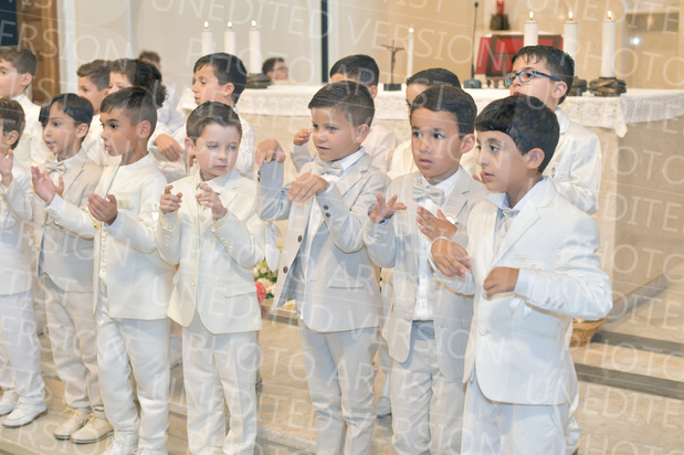 Holy-Communion_2268-1