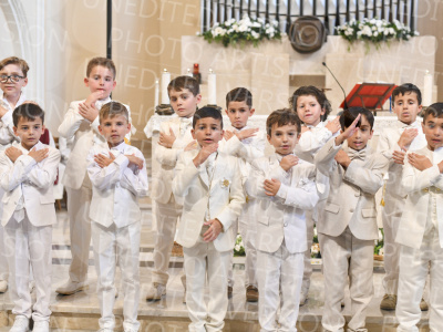 Holy-Communion_2281-1