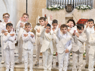Holy-Communion_2282-1