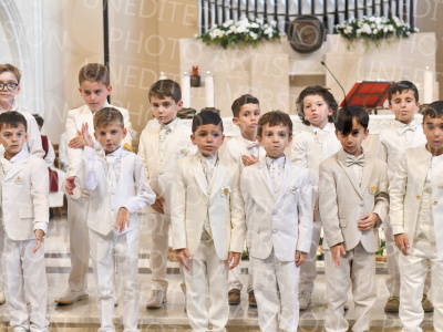 Holy-Communion_2284-1