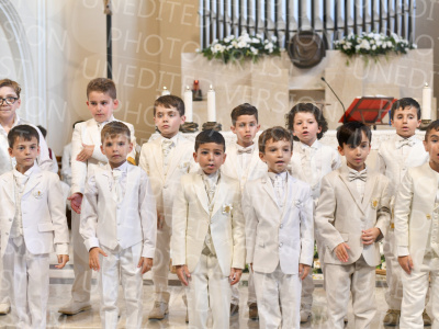 Holy-Communion_2285-1